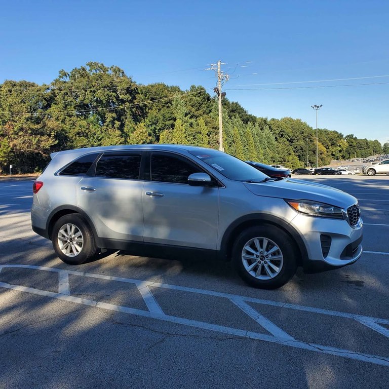 Photo 11 of this KIA SORENTO