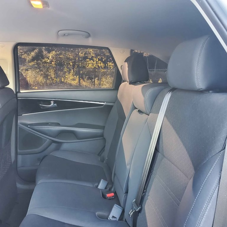 Photo 7 of this KIA SORENTO