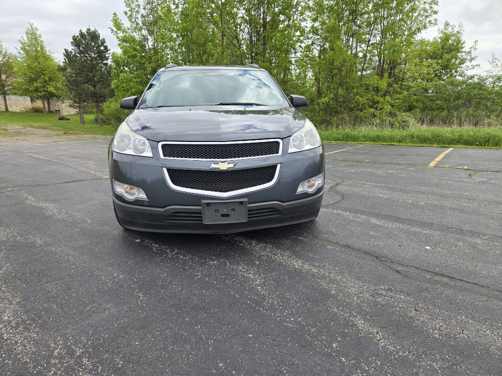 CHEVROLET TRAVERSE 2011 CHEVROLET TRAVERSE 1GNKVEED1BJ223168