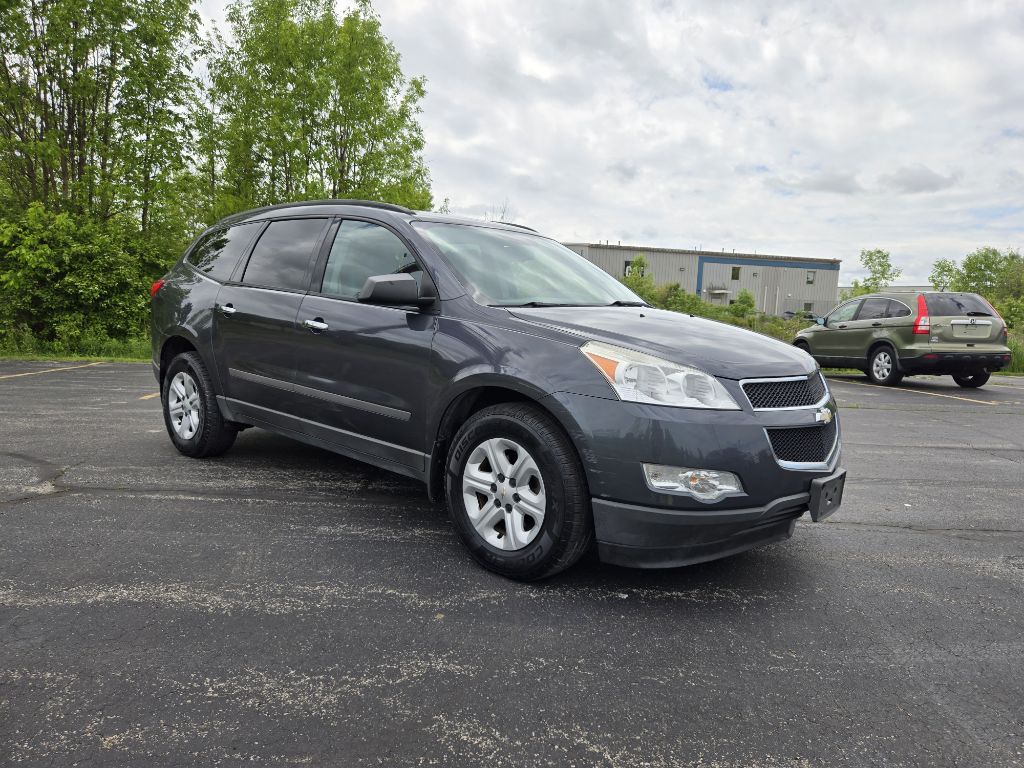 CHEVROLET TRAVERSE 2011 CHEVROLET TRAVERSE 1GNKVEED1BJ223168