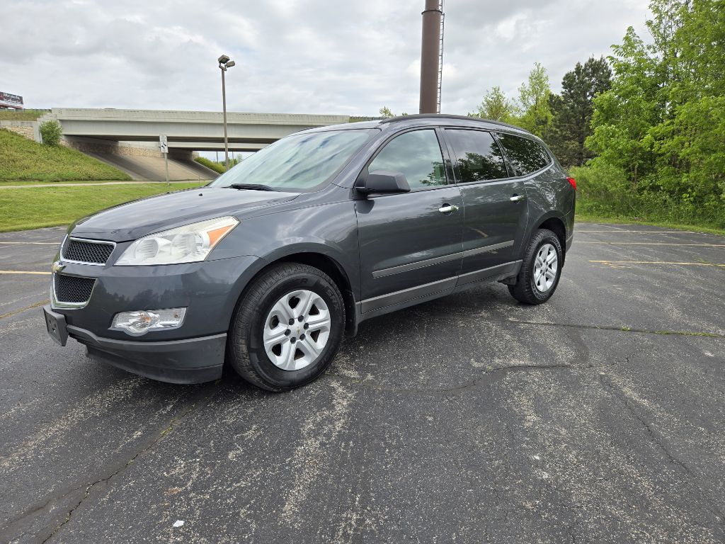 CHEVROLET TRAVERSE 2011 CHEVROLET TRAVERSE 1GNKVEED1BJ223168