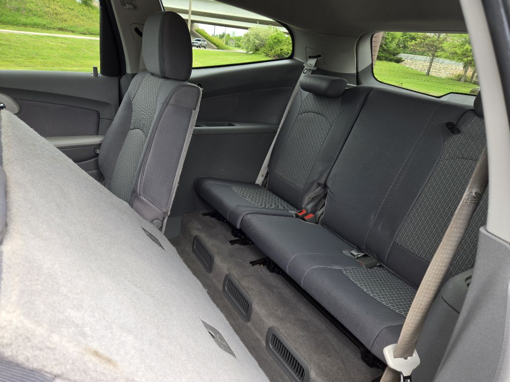 CHEVROLET TRAVERSE 2011 CHEVROLET TRAVERSE 1GNKVEED1BJ223168