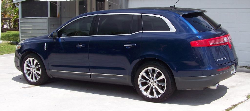Photo 4 of this LINCOLN MKT