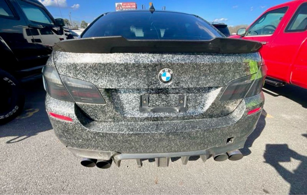 Photo 6 of this BMW 5 SERIES