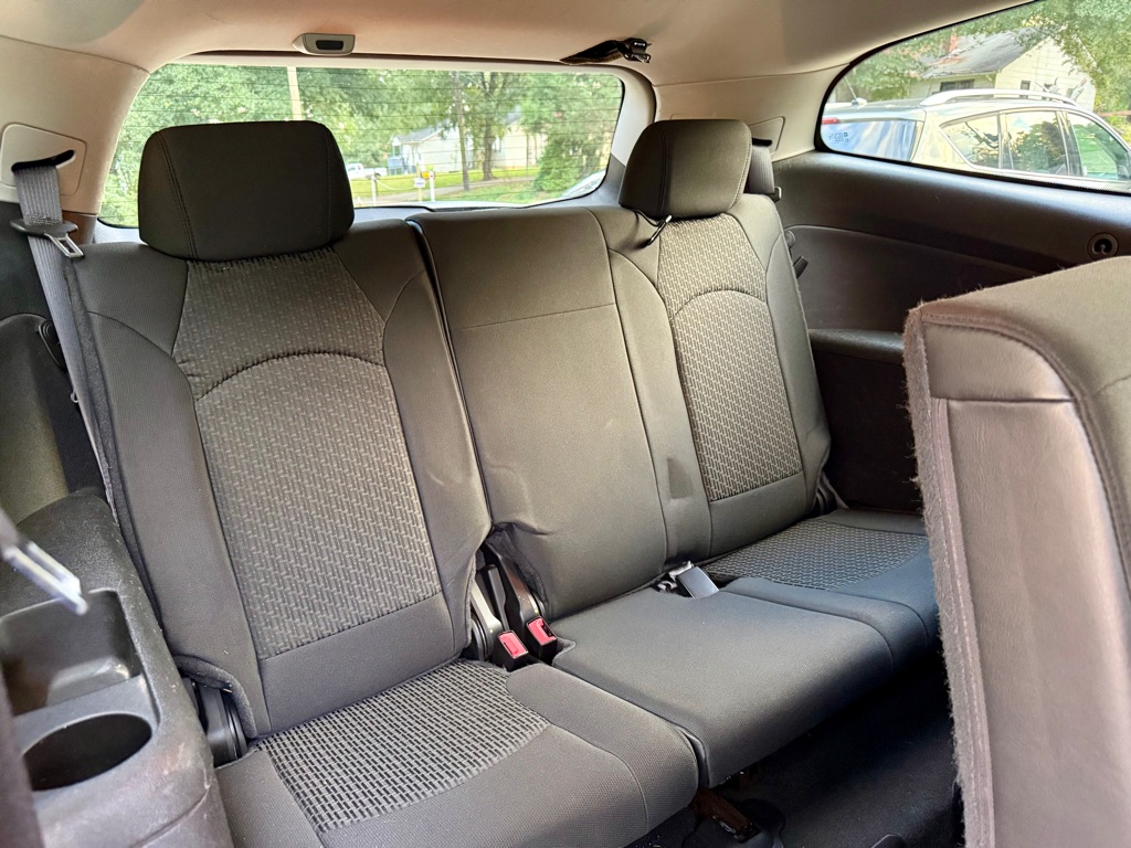 Photo 12 of this CHEVROLET TRAVERSE