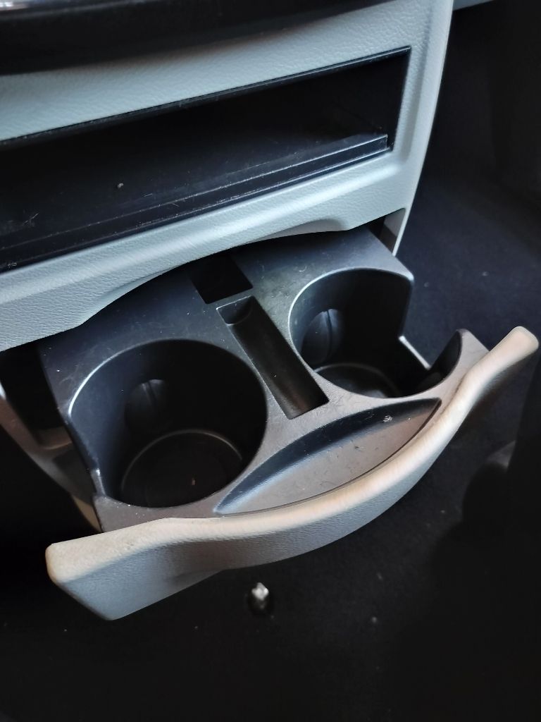 Photo 19 of this DODGE GRAND CARAVAN