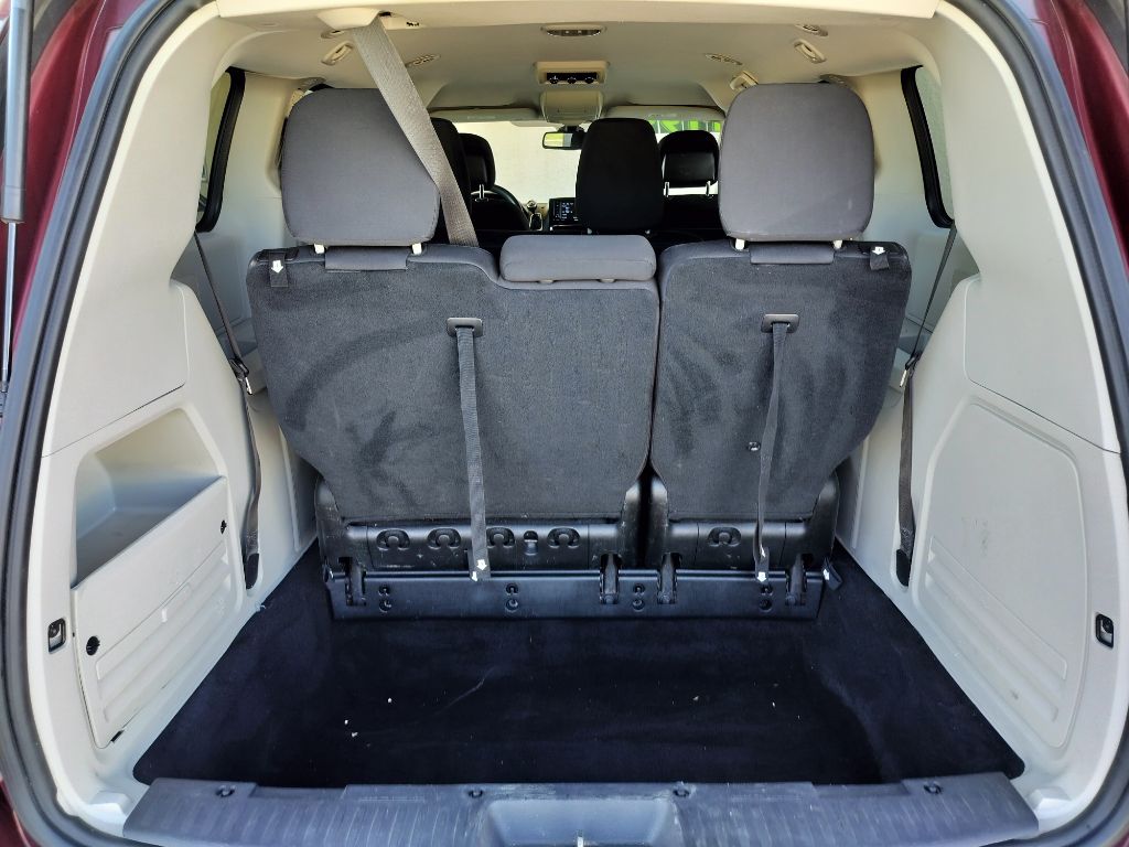 Photo 43 of this DODGE GRAND CARAVAN
