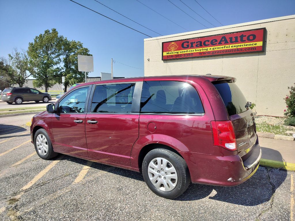 Photo 3 of this DODGE GRAND CARAVAN