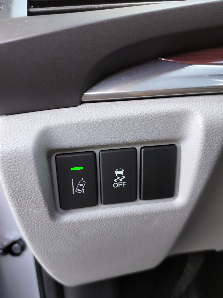 Photo 13 of this ACURA MDX