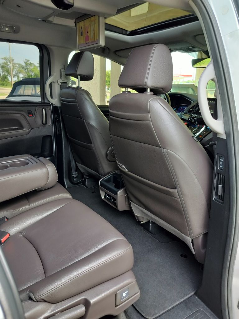Photo 48 of this HONDA ODYSSEY