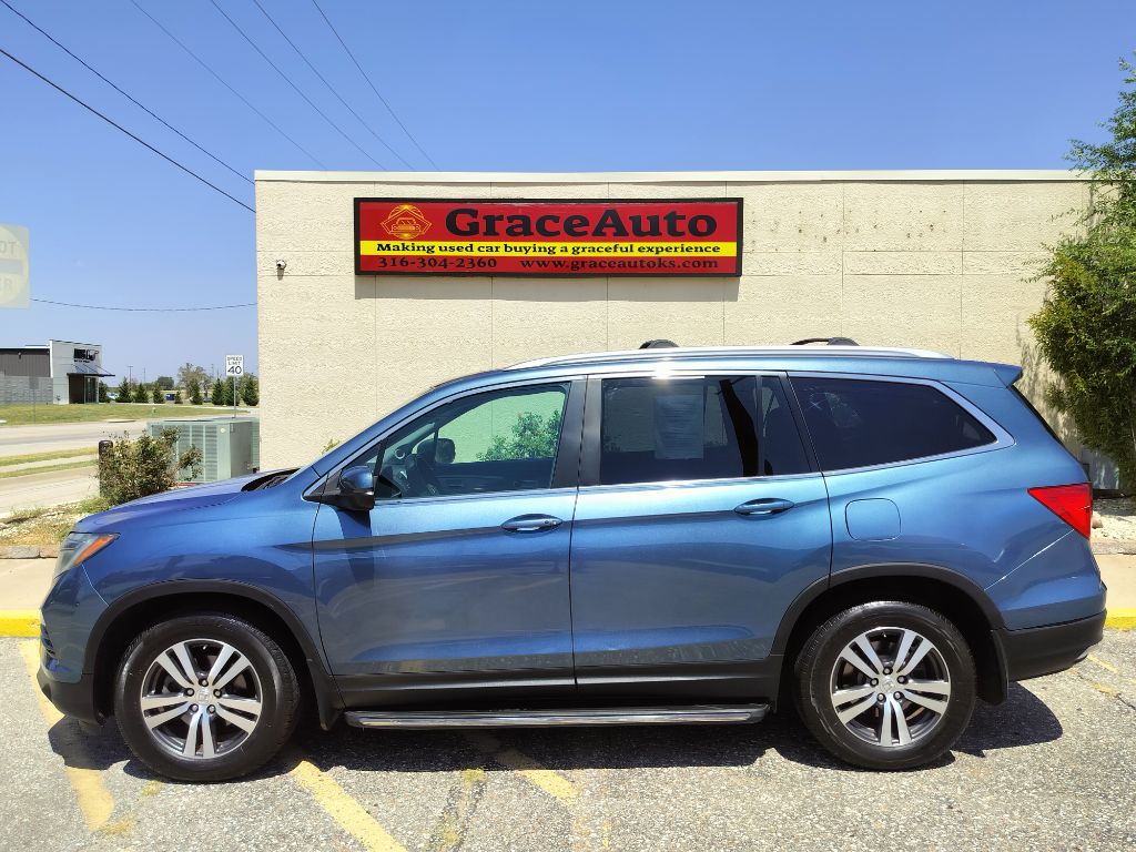 2017 HONDA PILOT