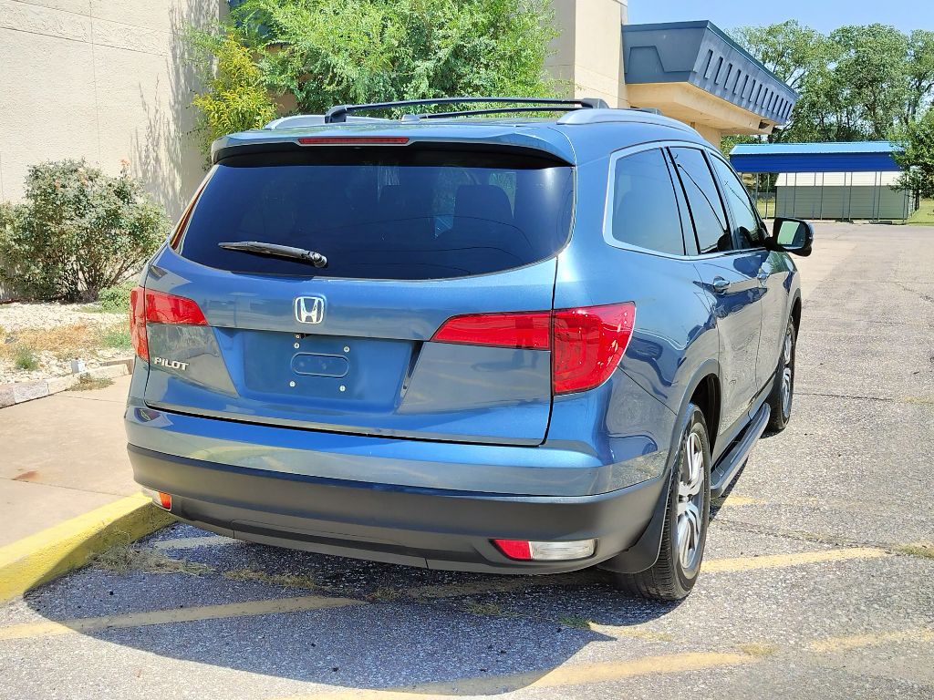Photo 40 of this HONDA PILOT