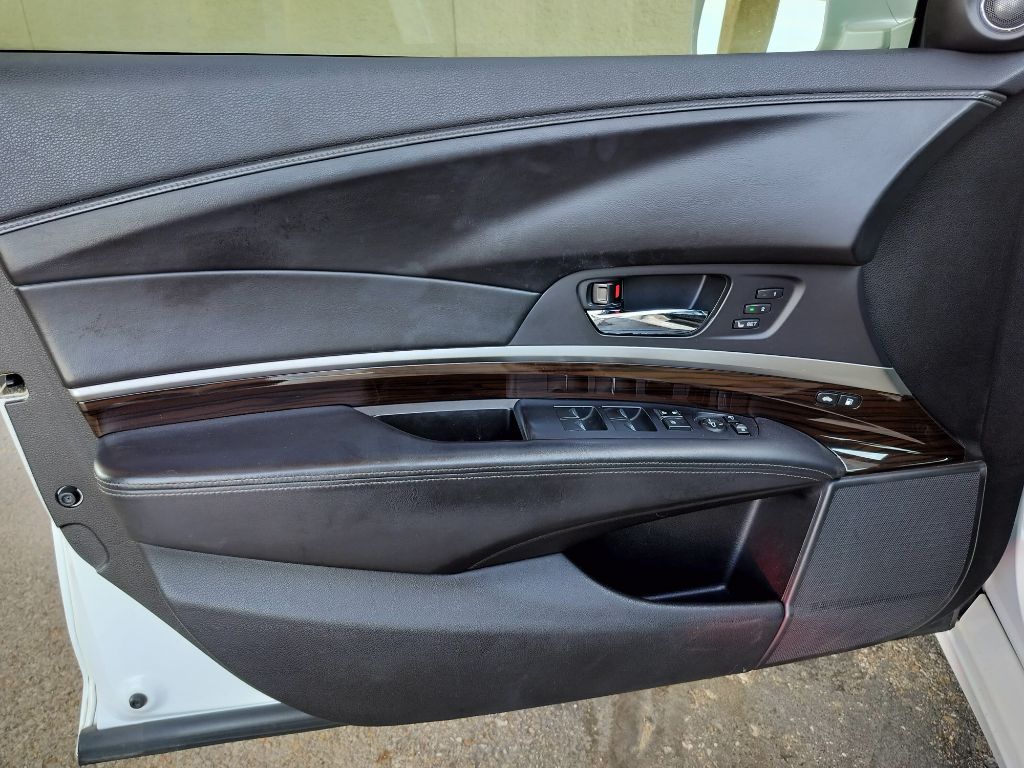 Photo 25 of this ACURA RLX
