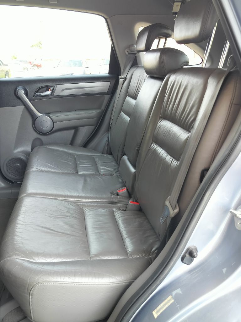 Photo 22 of this HONDA CR-V