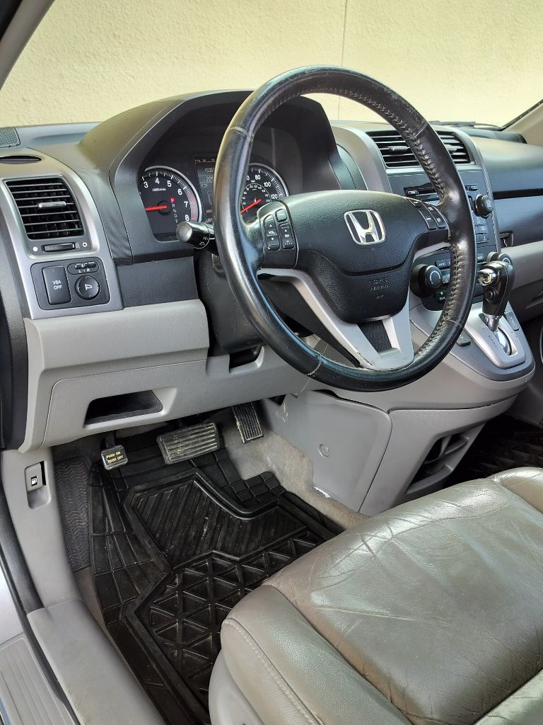 Photo 11 of this HONDA CR-V