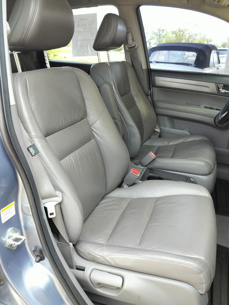 Photo 33 of this HONDA CR-V