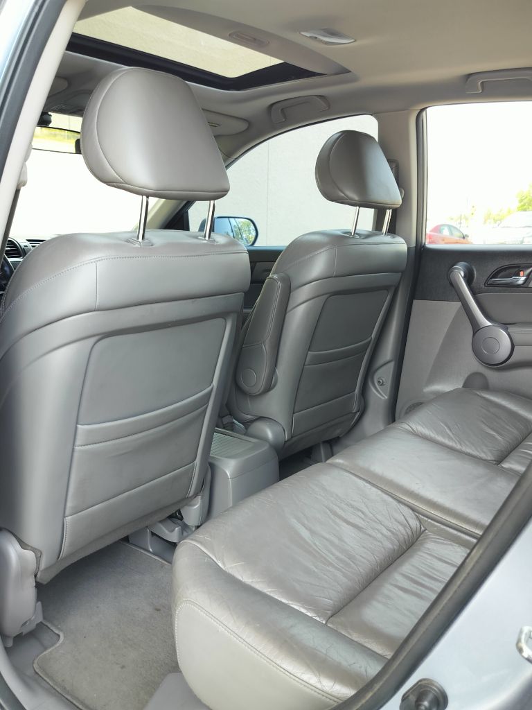 Photo 23 of this HONDA CR-V