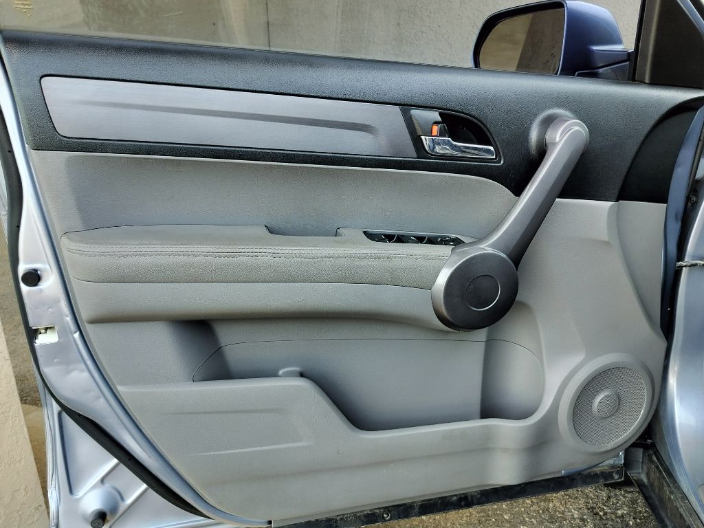 Photo 20 of this HONDA CR-V