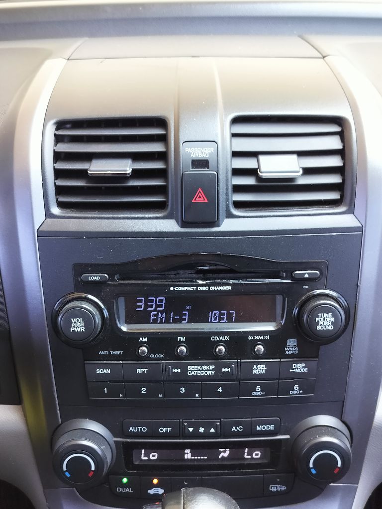 Photo 17 of this HONDA CR-V