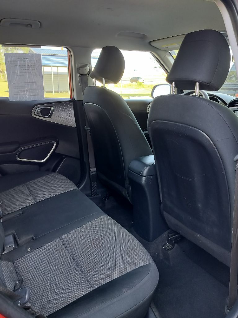Photo 40 of this KIA SOUL