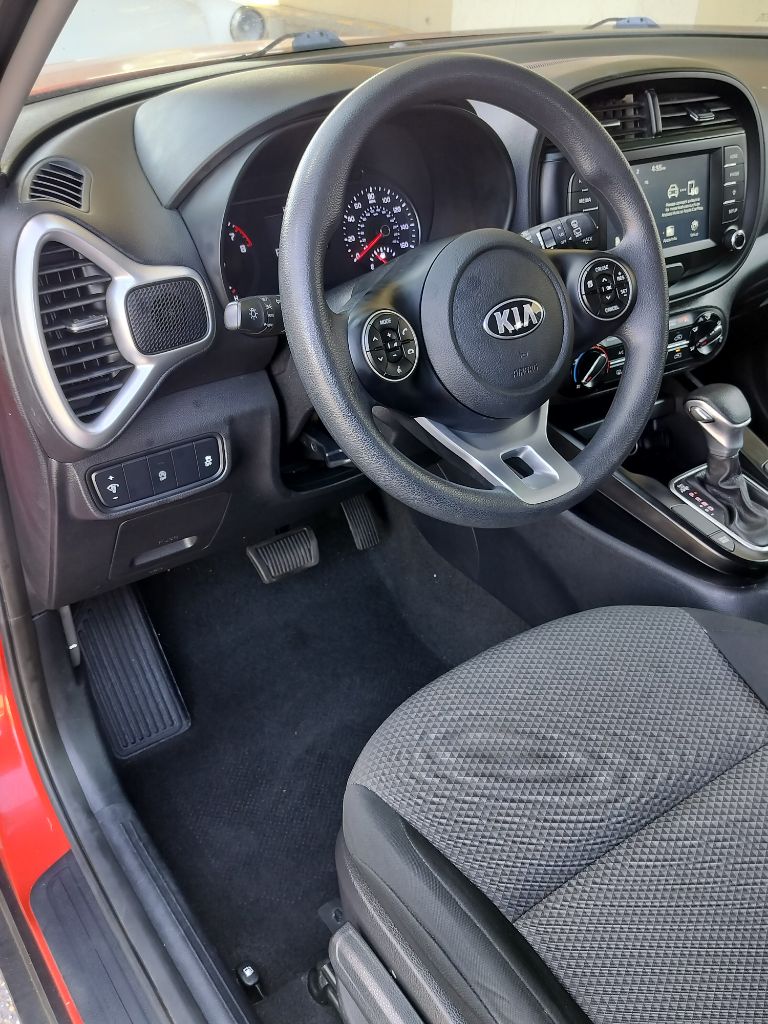 Photo 11 of this KIA SOUL