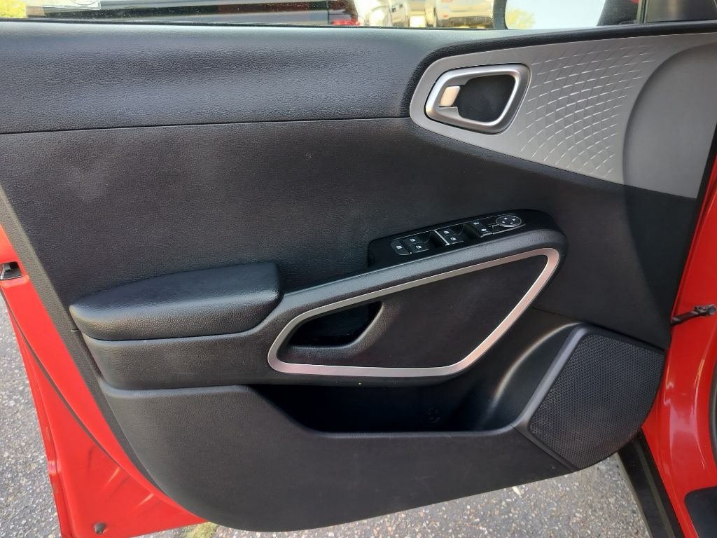 Photo 24 of this KIA SOUL
