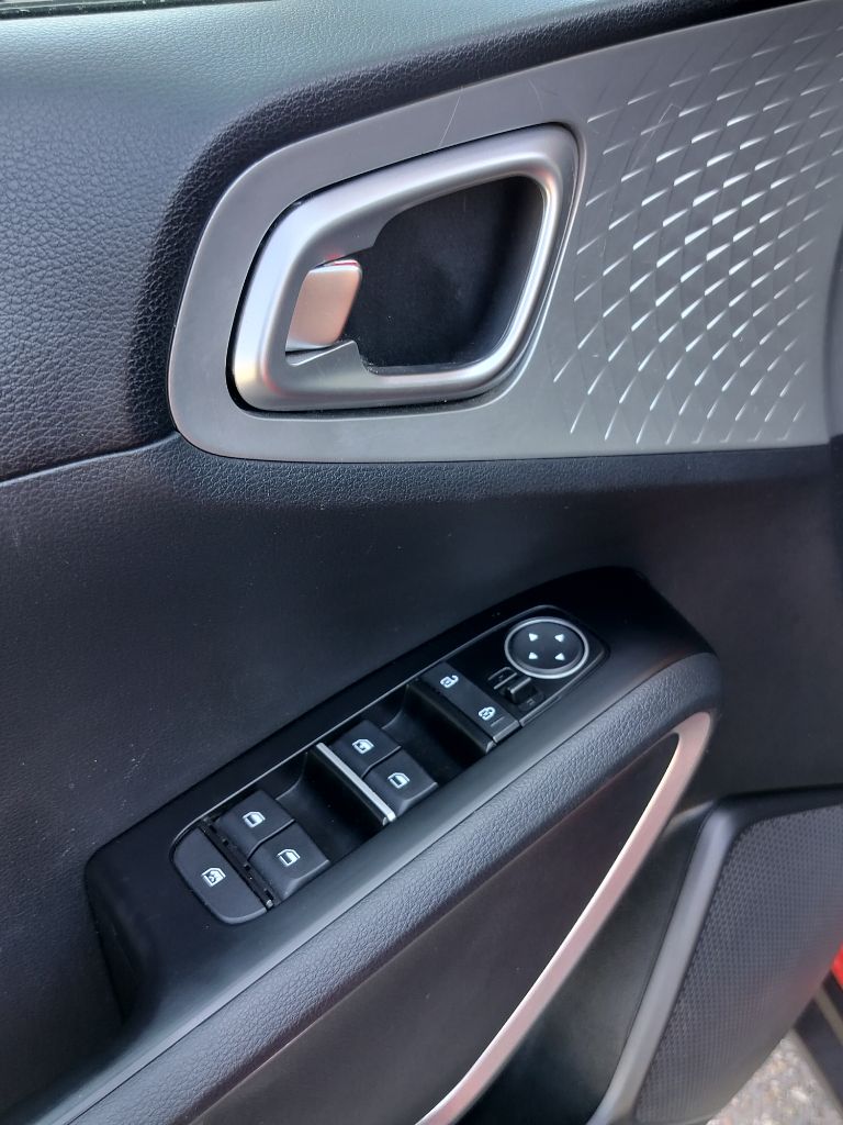 Photo 25 of this KIA SOUL