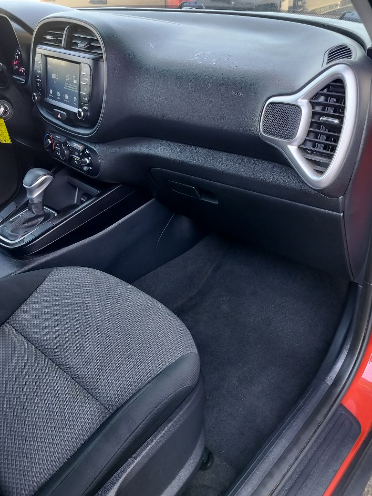 Photo 38 of this KIA SOUL
