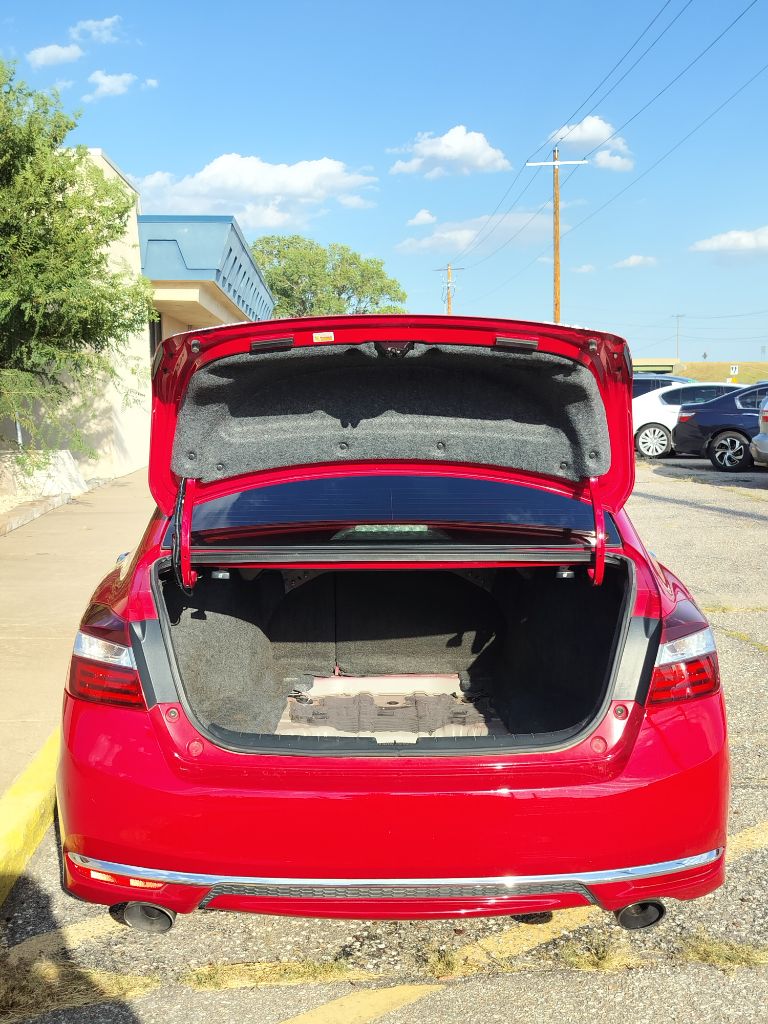 Photo 39 of this HONDA ACCORD