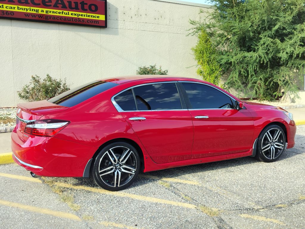 Photo 29 of this HONDA ACCORD