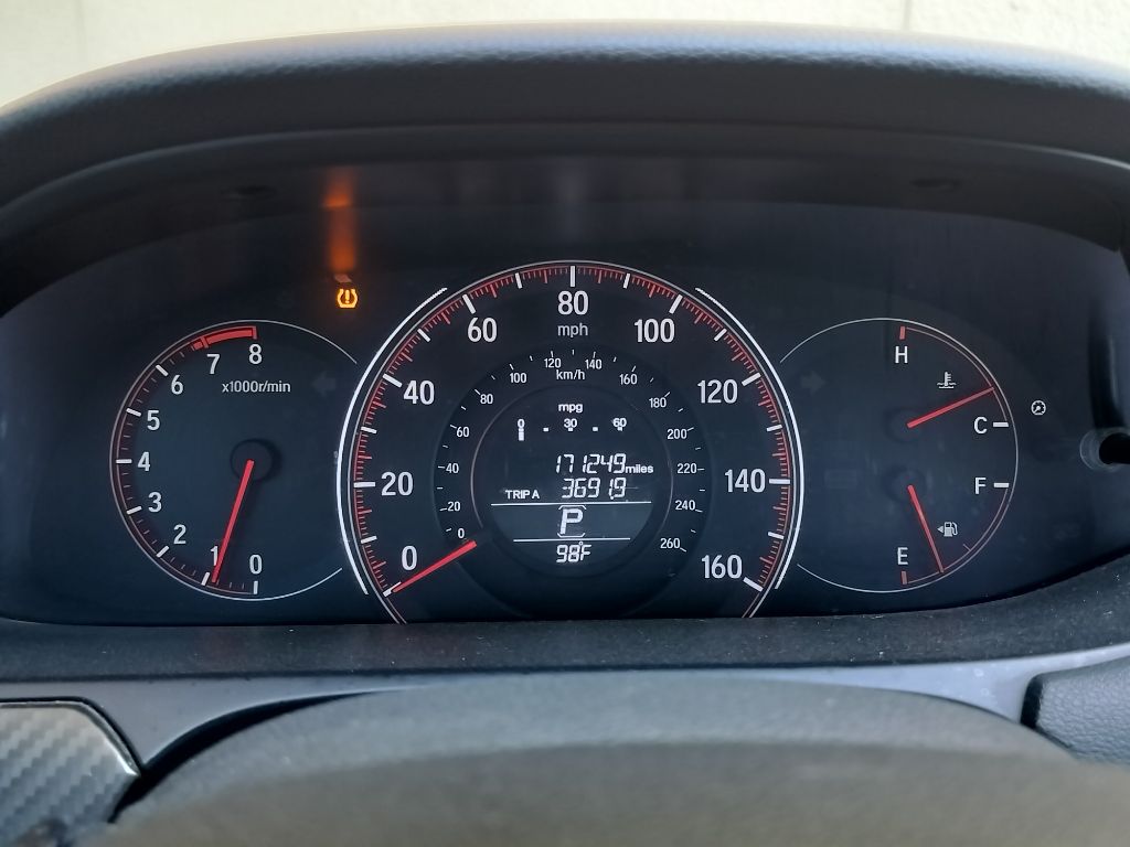 Photo 12 of this HONDA ACCORD