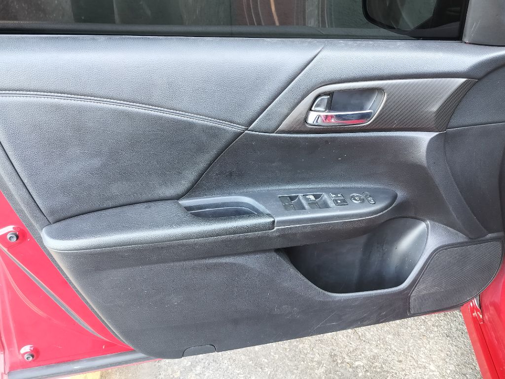 Photo 19 of this HONDA ACCORD