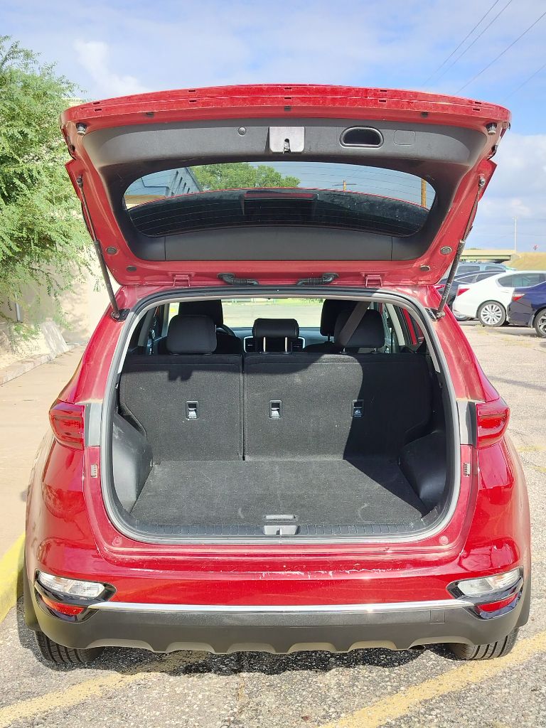 Photo 43 of this KIA SPORTAGE
