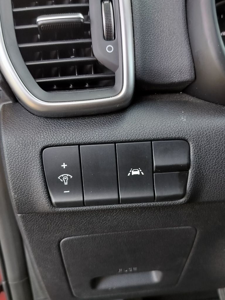 Photo 11 of this KIA SPORTAGE