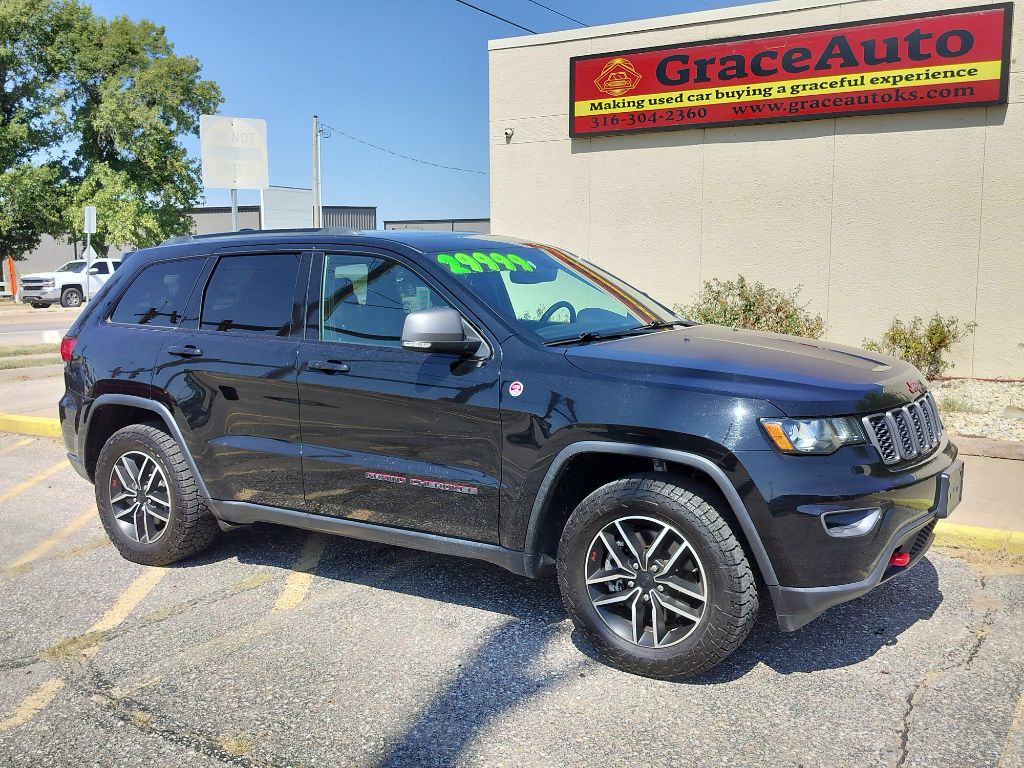 Photo 34 of this JEEP GRAND CHEROKEE