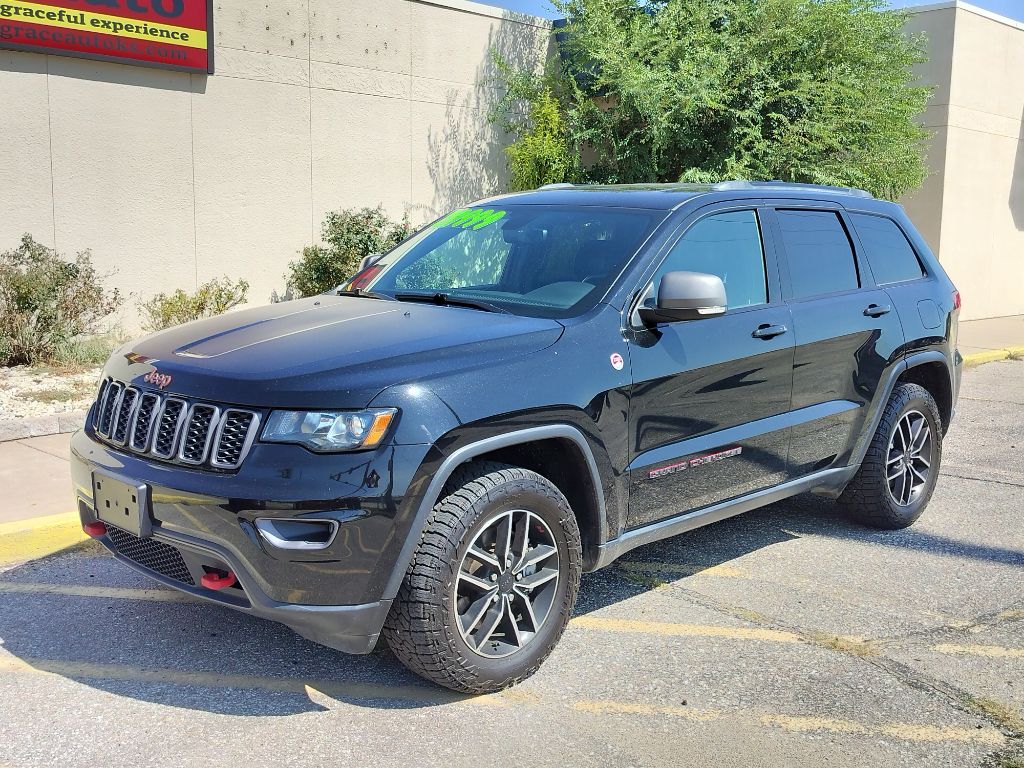 Photo 8 of this JEEP GRAND CHEROKEE
