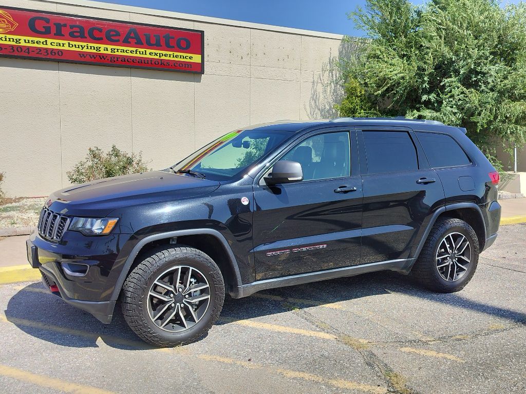 Photo 7 of this JEEP GRAND CHEROKEE