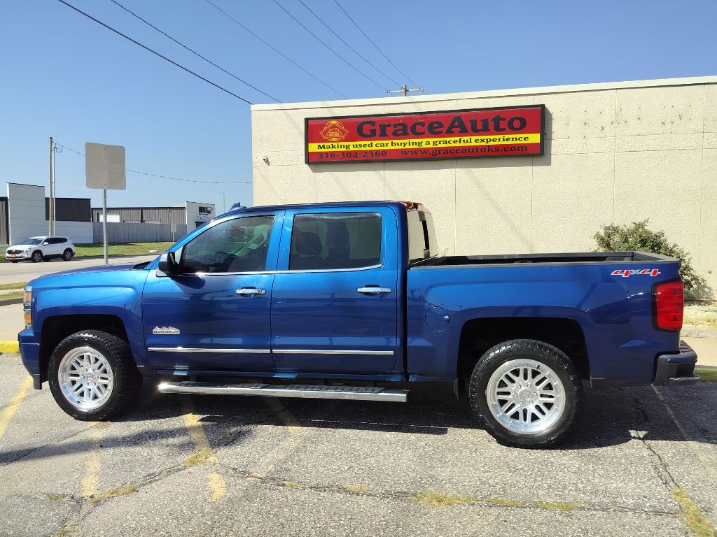 Photo 2 of this CHEVROLET SILVERADO 1500