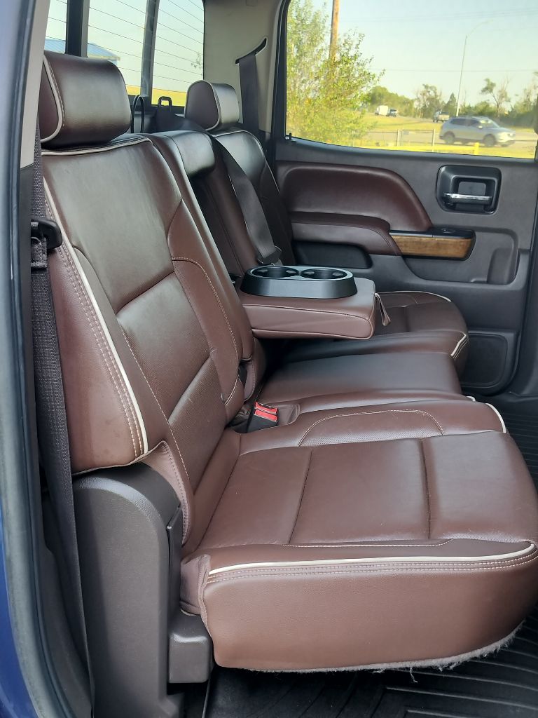 Photo 40 of this CHEVROLET SILVERADO 1500