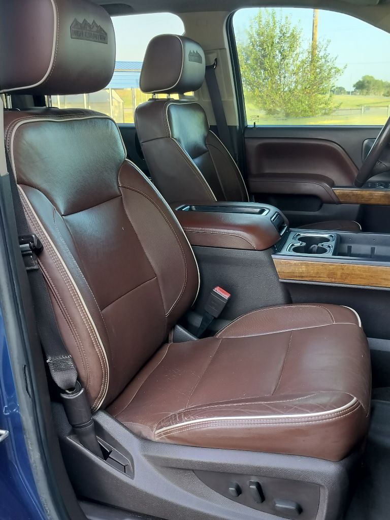 Photo 38 of this CHEVROLET SILVERADO 1500