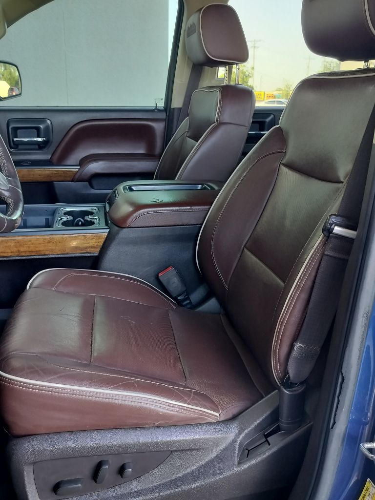 Photo 10 of this CHEVROLET SILVERADO 1500