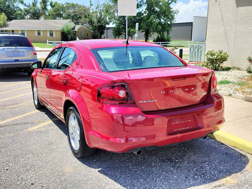 Photo 5 of this DODGE AVENGER
