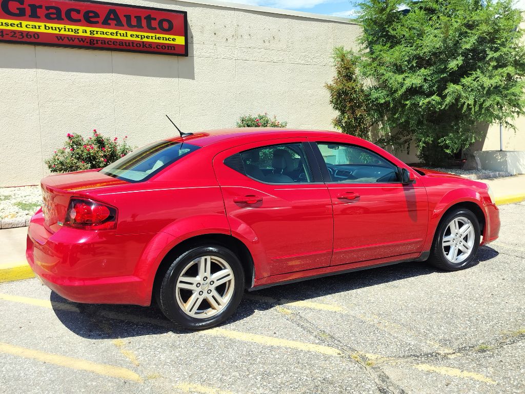 Photo 31 of this DODGE AVENGER