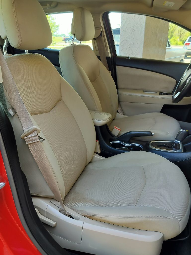 Photo 34 of this DODGE AVENGER