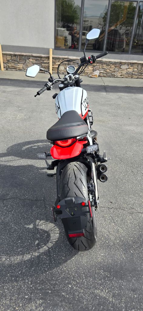 Photo 7 of this DUCATI URBAN MOTARD