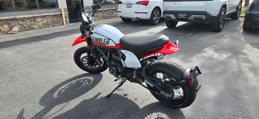 Photo 4 of this DUCATI URBAN MOTARD