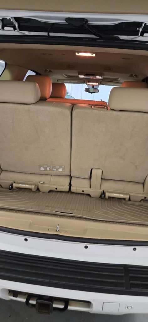 Photo 7 of this CHEVROLET TAHOE