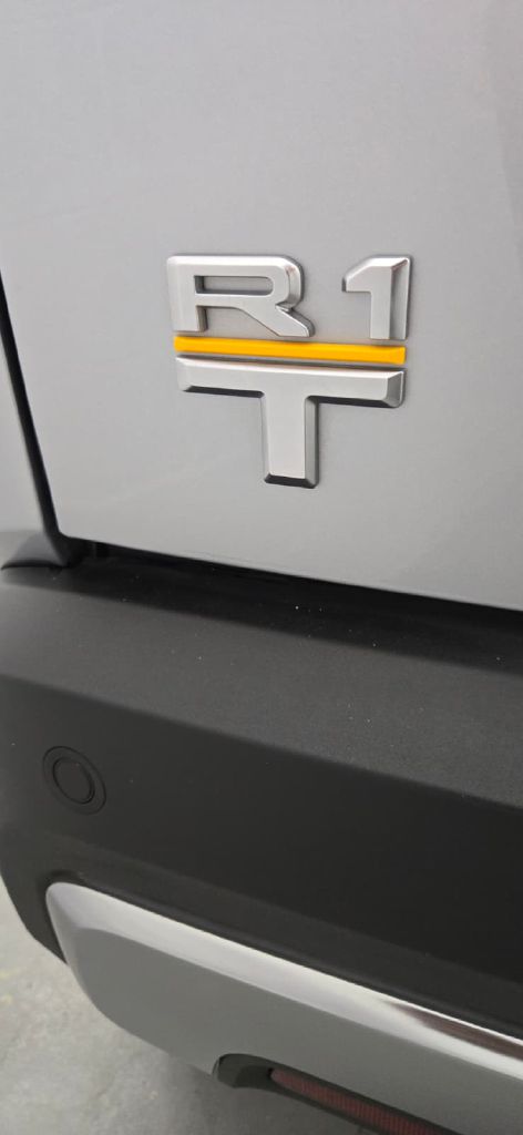 Photo 6 of this RIVIAN R1T