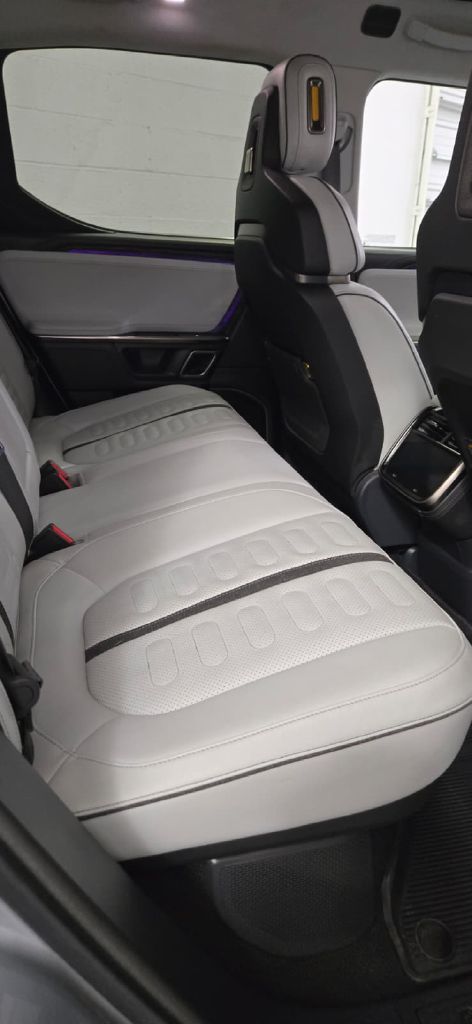 Photo 12 of this RIVIAN R1T