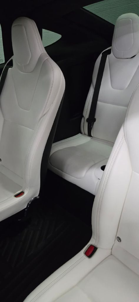 Photo 12 of this TESLA MODEL X